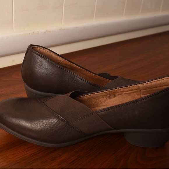 Comfortiva size 11 pillowtop memory foam brown leather new shoes - Picture 5 of 8